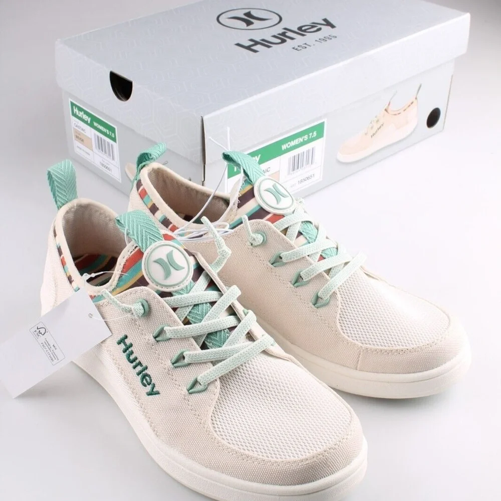 Hurley Women’s Beige & Mint Castaic Lace-Up Sneakers NWT - Picture 1 of 7